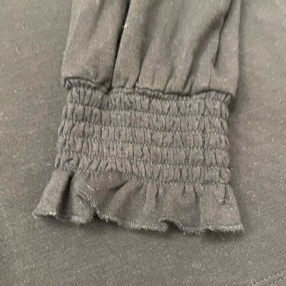 Lord & Taylor Black sweater - Picture 3 of 9